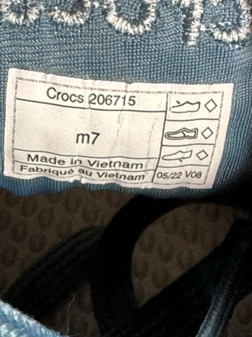 CROCS brand size